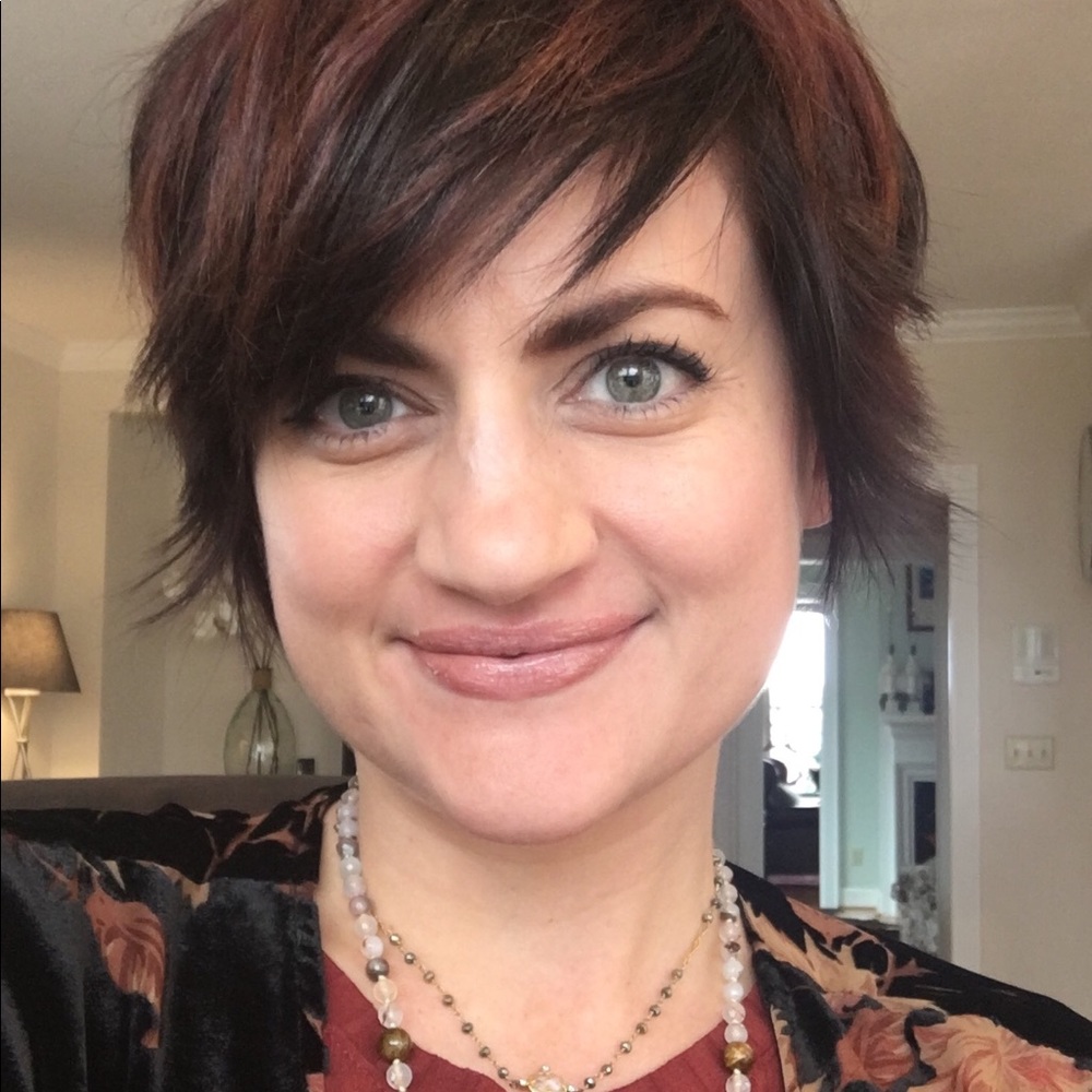 Meet your Posher, Anna